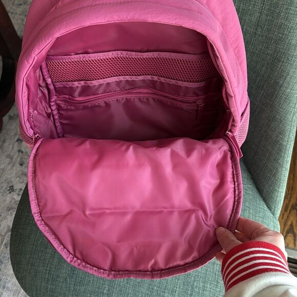 Victoria’s Secret Pink quilted rose my pink Backpack bag travel school NWOT! - Picture 13 of 16